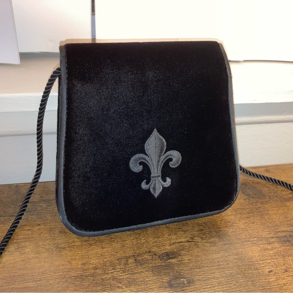Elegant Black Velvet Crossbody Bag